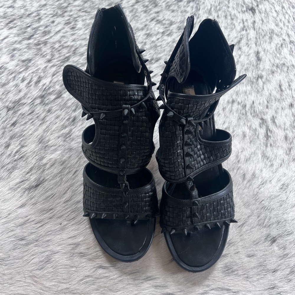 Black Woven Women's Sandals by BCBG